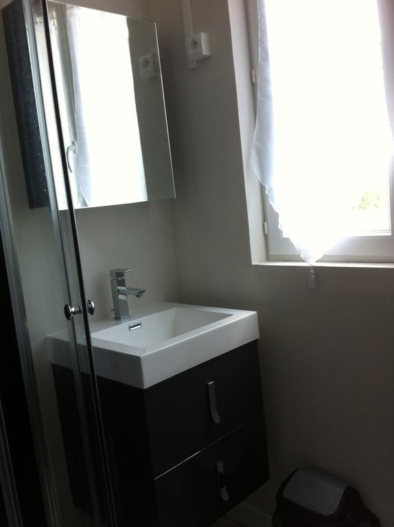 Melitine Apartment Saint-Amand-Mont-Rond Ruang foto