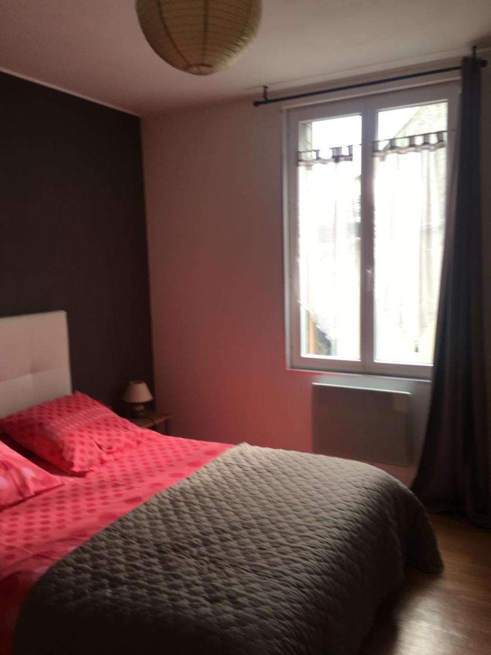 Melitine Apartment Saint-Amand-Mont-Rond Bagian luar foto