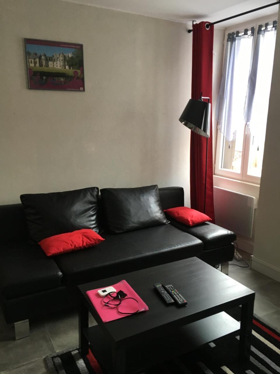 Melitine Apartment Saint-Amand-Mont-Rond Bagian luar foto